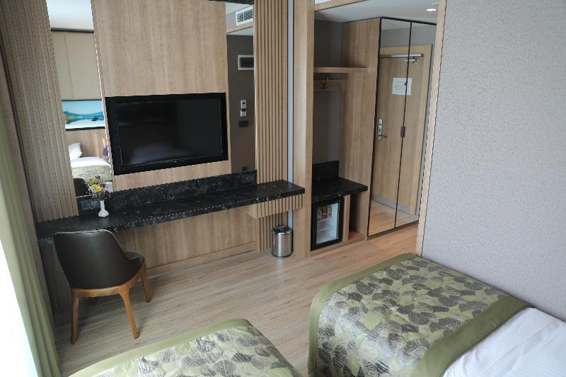 Radar Hotel Istambul Extérieur photo